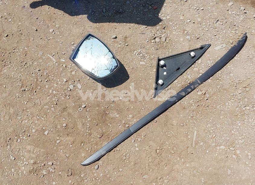 Photo 12 of 2012 Ford Focus SE (VIN 1FAHP3K27CL267885)