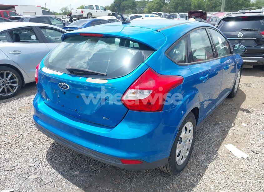 Photo 4 of 2012 Ford Focus SE (VIN 1FAHP3K27CL293838)