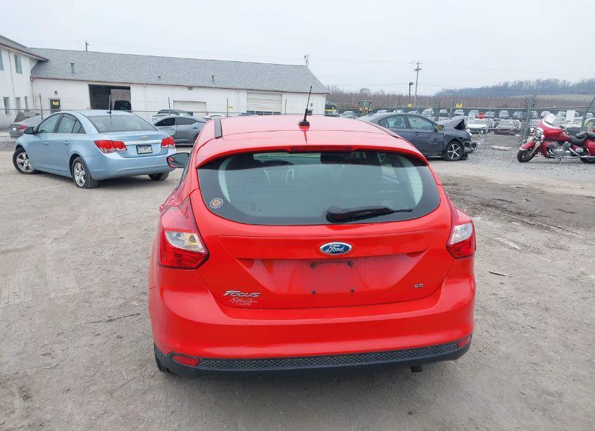Photo 16 of 2012 Ford Focus SE (VIN 1FAHP3K28CL124749)