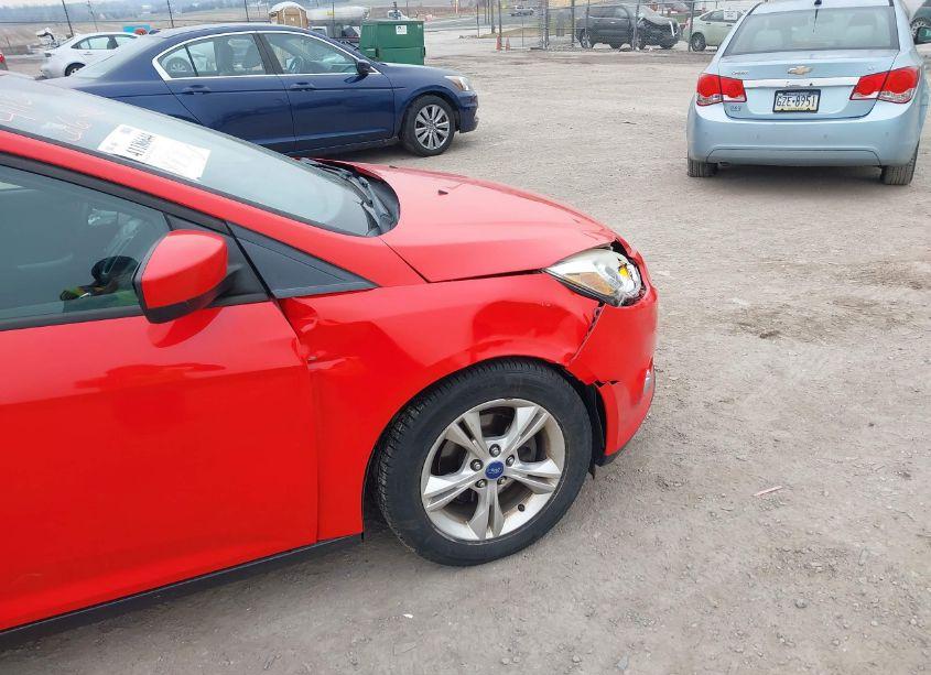 Photo 17 of 2012 Ford Focus SE (VIN 1FAHP3K28CL124749)