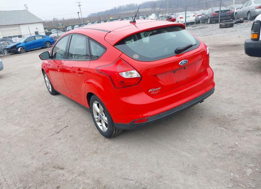 Photo 3 of 2012 Ford Focus SE (VIN 1FAHP3K28CL124749)