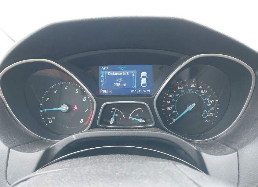 Photo 7 of 2012 Ford Focus SE (VIN 1FAHP3K28CL124749)