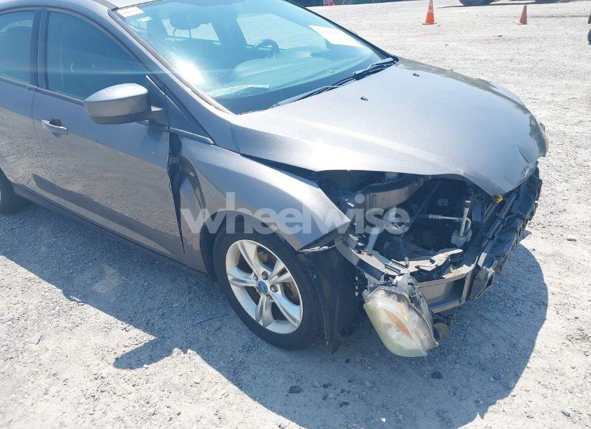 Photo 14 of 2012 Ford Focus SE (VIN 1FAHP3K28CL229646)