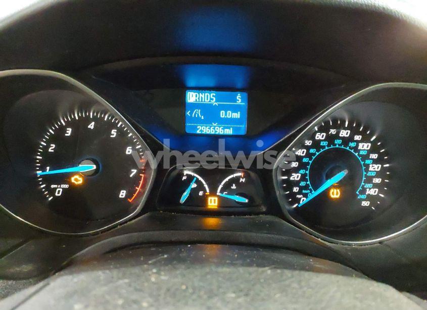 Photo 7 of 2012 Ford Focus SE (VIN 1FAHP3K28CL249105)