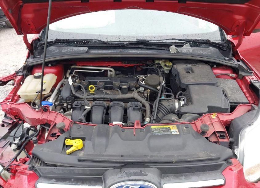Photo 10 of 2012 Ford Focus SE (VIN 1FAHP3K28CL294898)