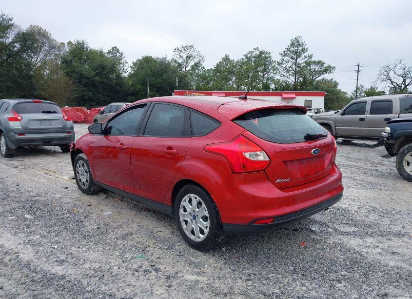 Photo 3 of 2012 Ford Focus SE (VIN 1FAHP3K28CL294898)