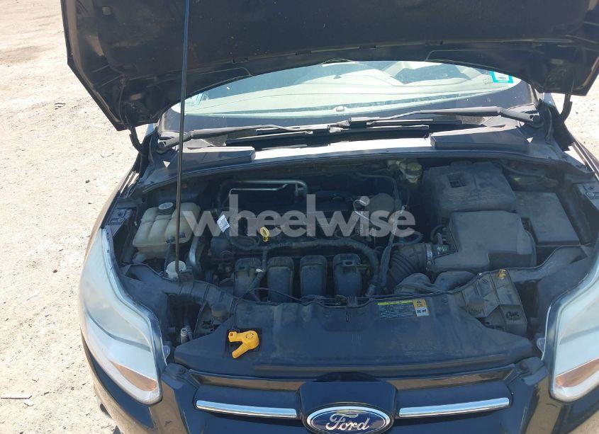 Photo 10 of 2012 Ford Focus SE (VIN 1FAHP3K28CL301963)
