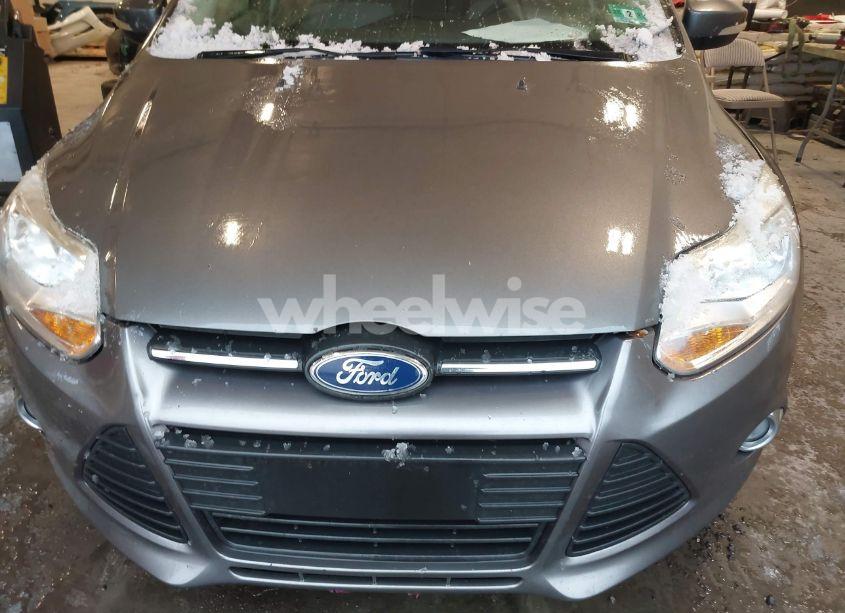 Photo 6 of 2012 Ford Focus SE (VIN 1FAHP3K28CL317743)