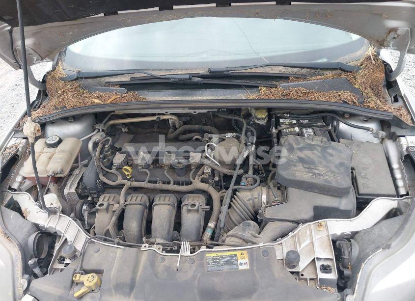 Photo 10 of 2012 Ford Focus SE (VIN 1FAHP3K28CL369762)