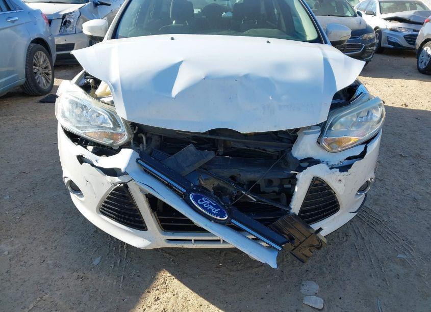 Photo 6 of 2012 Ford Focus SE (VIN 1FAHP3K28CL382091)