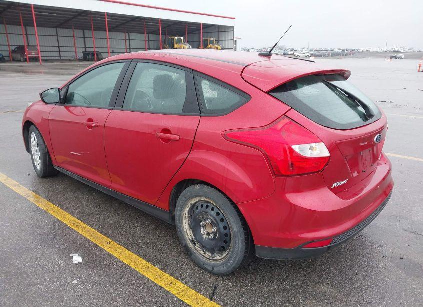 Photo 3 of 2012 Ford Focus SE (VIN 1FAHP3K28CL382186)