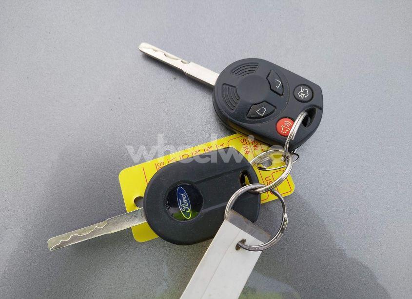 Photo 11 of 2012 Ford Focus SE (VIN 1FAHP3K28CL430012)