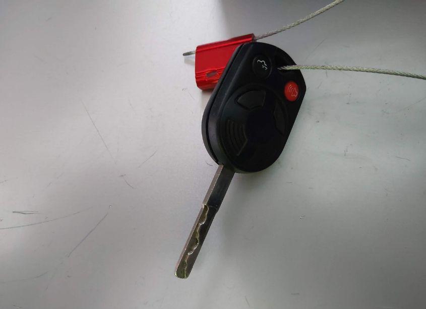 Photo 11 of 2012 Ford Focus SE (VIN 1FAHP3K28CL452625)