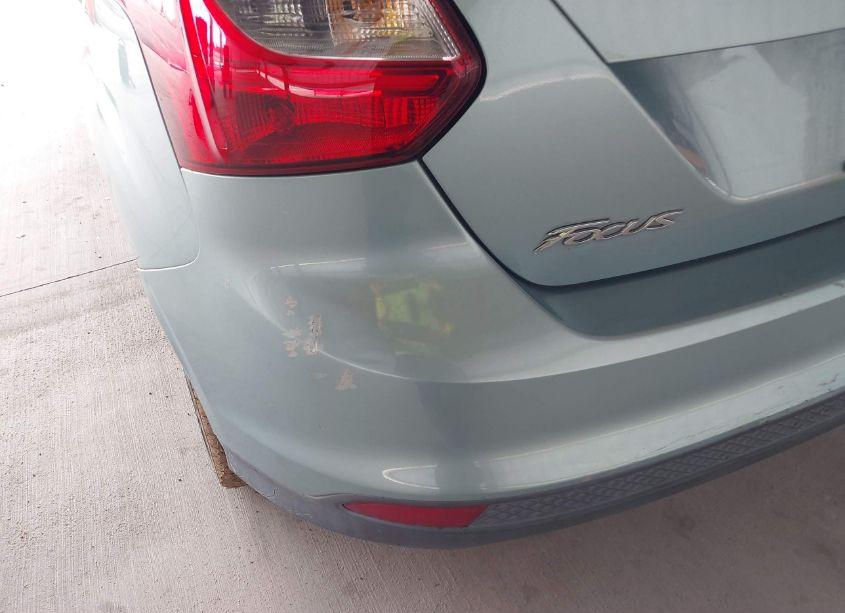 Photo 13 of 2012 Ford Focus SE (VIN 1FAHP3K28CL452625)