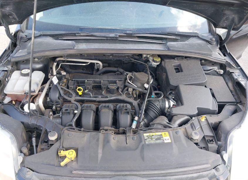 Photo 10 of 2012 Ford Focus SE (VIN 1FAHP3K29CL104817)
