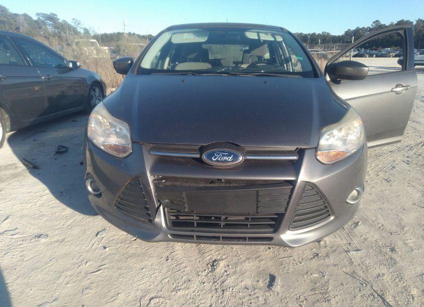 Photo 6 of 2012 Ford Focus SE (VIN 1FAHP3K29CL179128)
