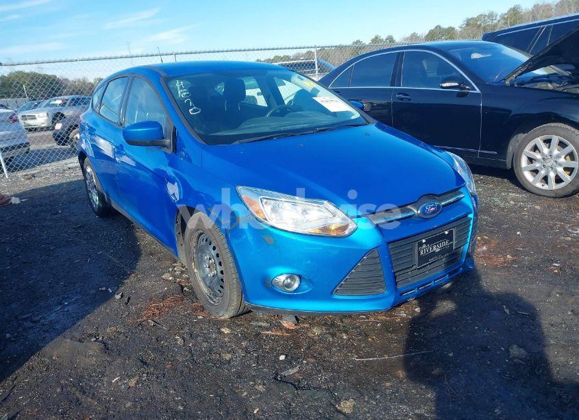 2012 Ford Focus SE (VIN 1FAHP3K29CL189870) main photo