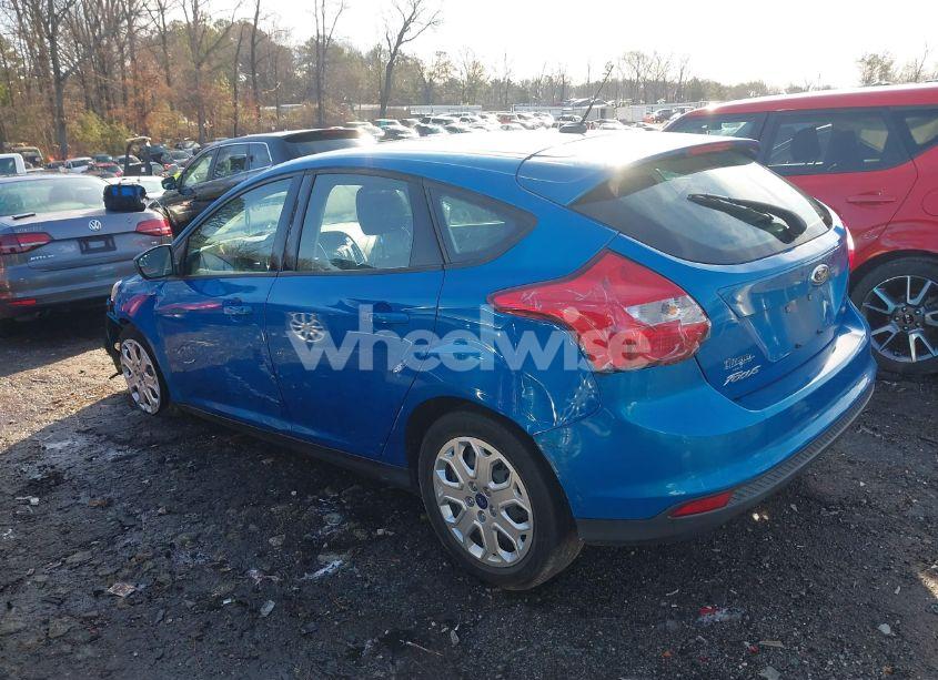 Photo 14 of 2012 Ford Focus SE (VIN 1FAHP3K29CL189870)