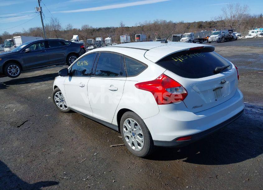 Photo 3 of 2012 Ford Focus SE (VIN 1FAHP3K29CL232474)