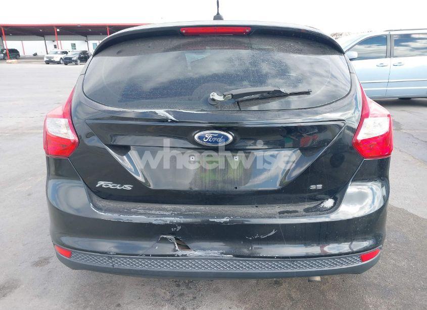 Photo 6 of 2012 Ford Focus SE (VIN 1FAHP3K29CL235004)