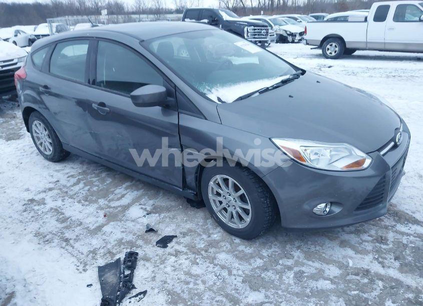 2012 Ford Focus SE (VIN 1FAHP3K29CL239053) main photo