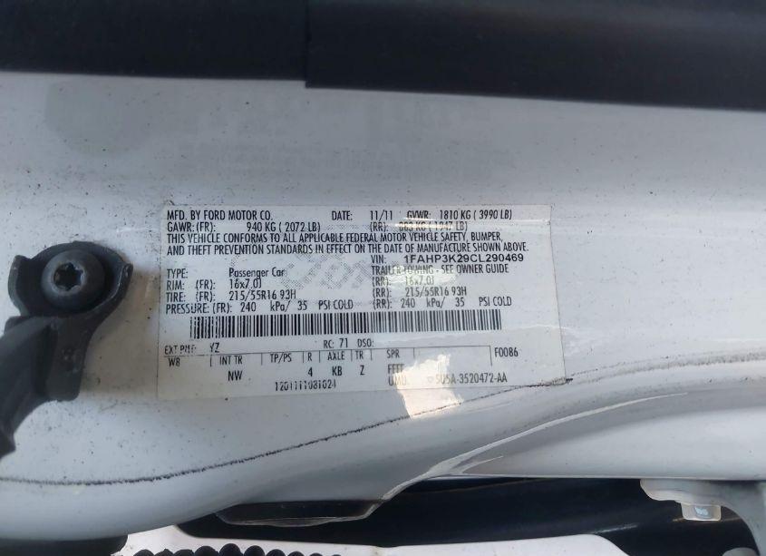 Photo 9 of 2012 Ford Focus SE (VIN 1FAHP3K29CL290469)