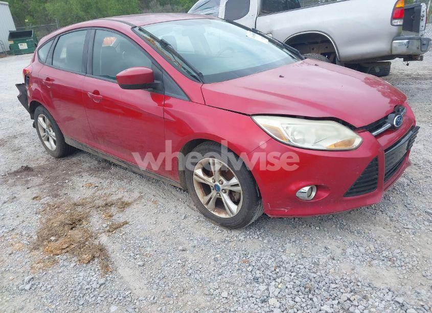 2012 Ford Focus SE (VIN 1FAHP3K29CL308257) main photo