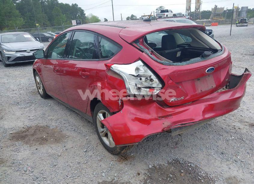 Photo 3 of 2012 Ford Focus SE (VIN 1FAHP3K29CL308257)
