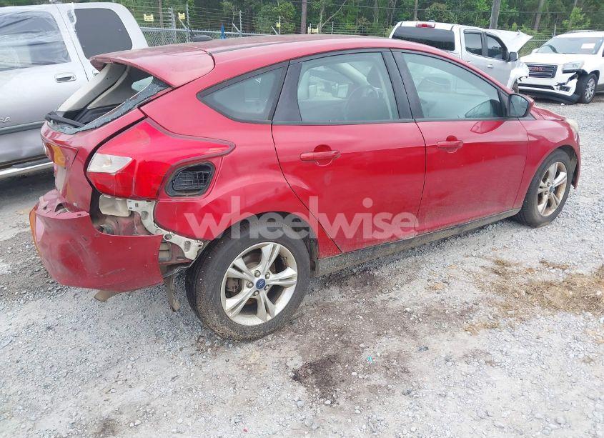 Photo 4 of 2012 Ford Focus SE (VIN 1FAHP3K29CL308257)
