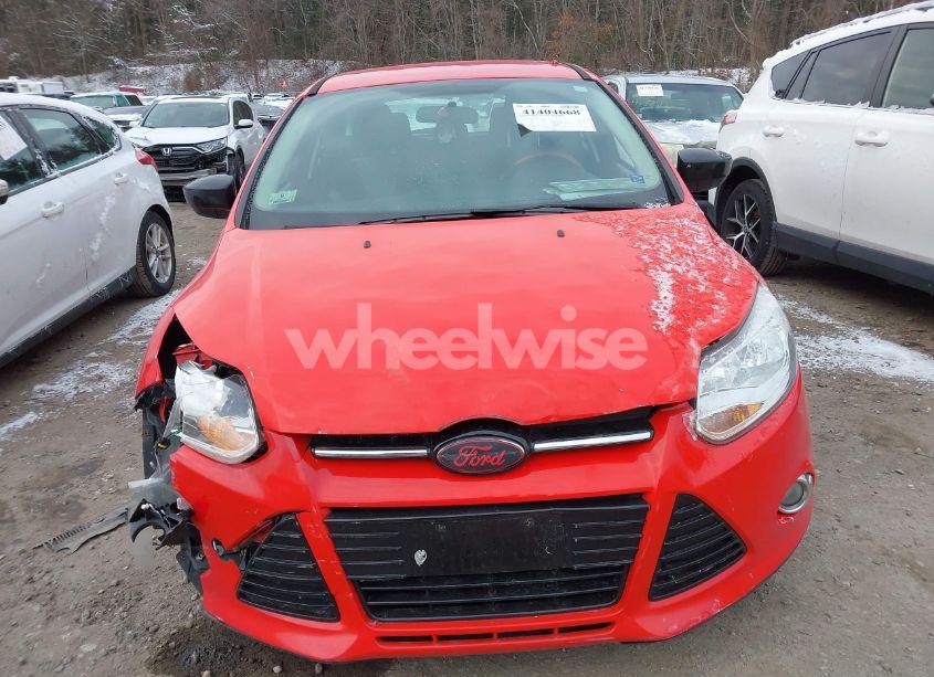 Photo 6 of 2012 Ford Focus SE (VIN 1FAHP3K29CL335216)