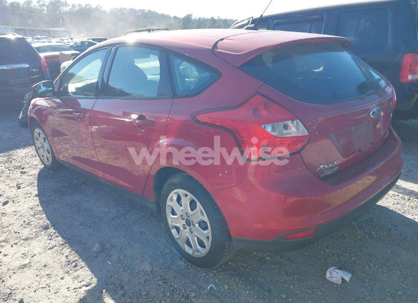 Photo 3 of 2012 Ford Focus SE (VIN 1FAHP3K29CL390121)