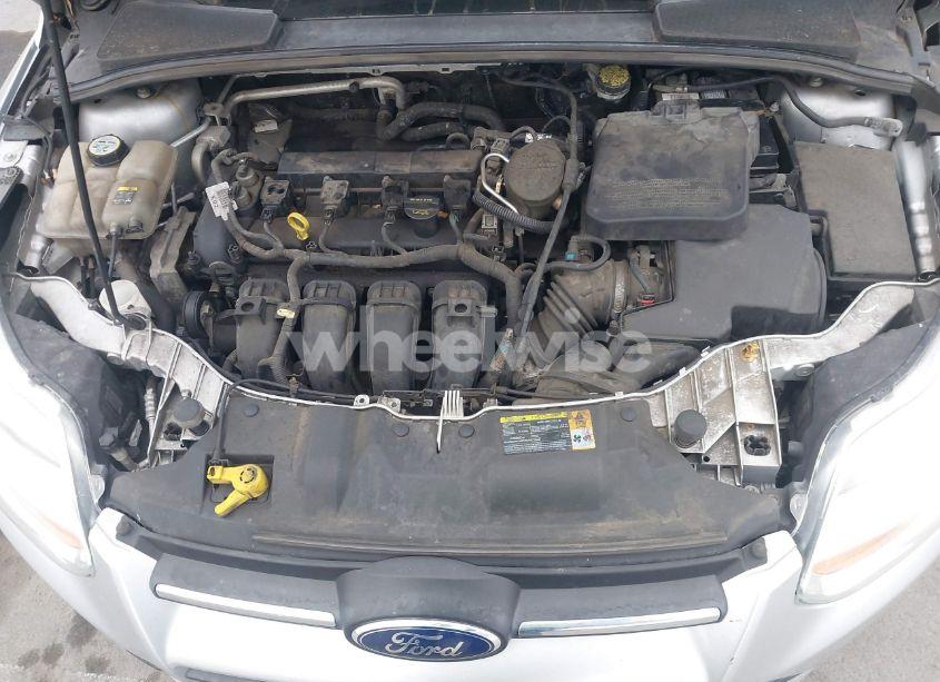 Photo 10 of 2012 Ford Focus SE (VIN 1FAHP3K29CL396338)