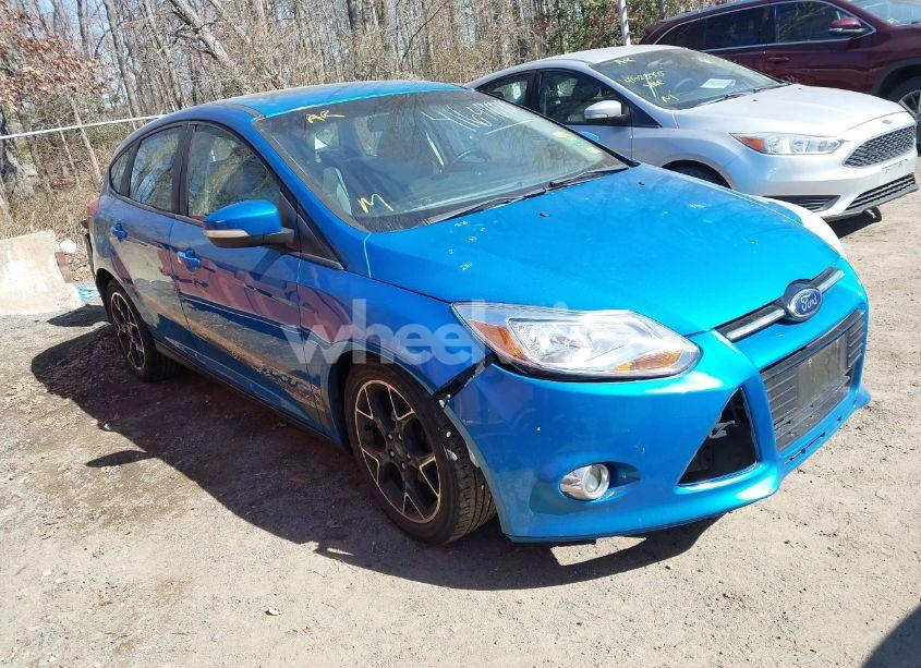 2012 Ford Focus SE (VIN 1FAHP3K29CL402574) main photo