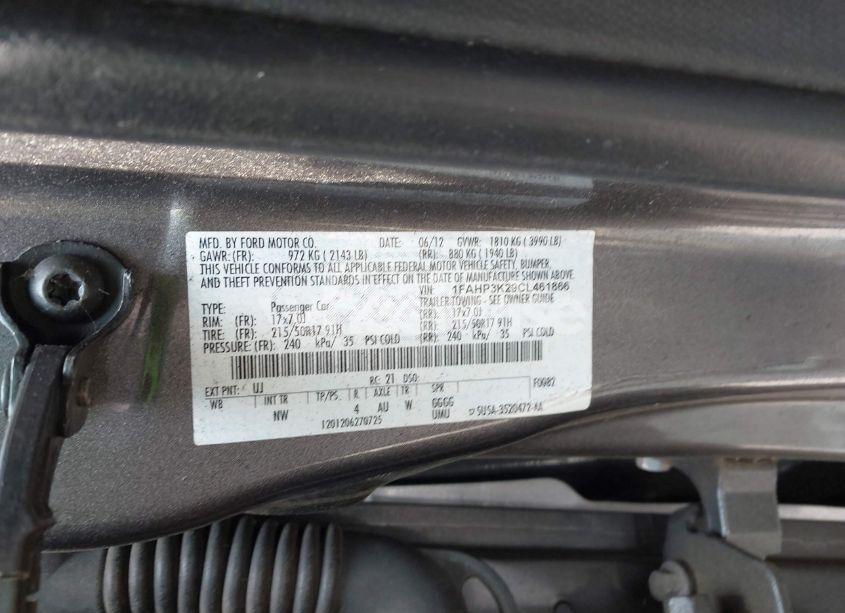 Photo 9 of 2012 Ford Focus SE (VIN 1FAHP3K29CL461866)