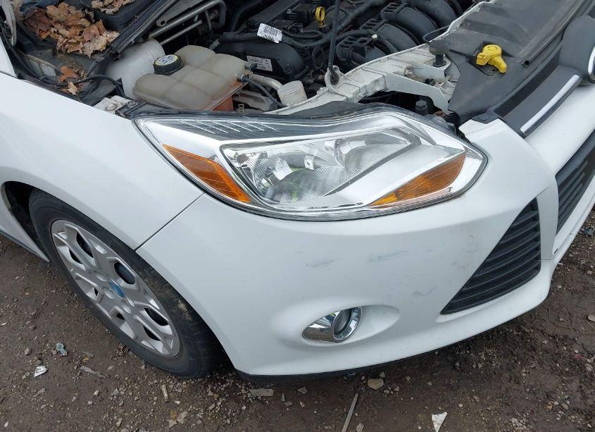 Photo 6 of 2012 Ford Focus SE (VIN 1FAHP3K2XCL231088)