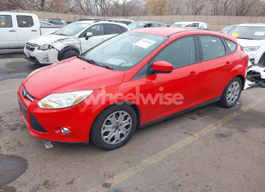 Photo 2 of 2012 Ford Focus SE (VIN 1FAHP3K2XCL244858)