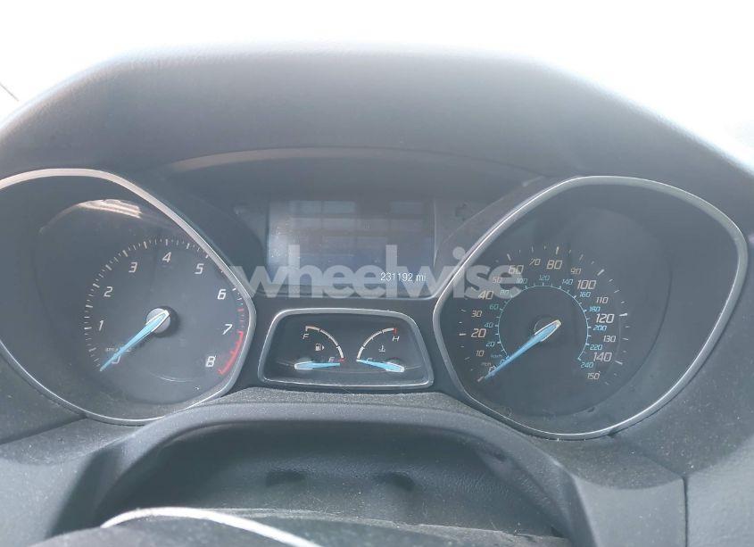 Photo 7 of 2012 Ford Focus SE (VIN 1FAHP3K2XCL327447)