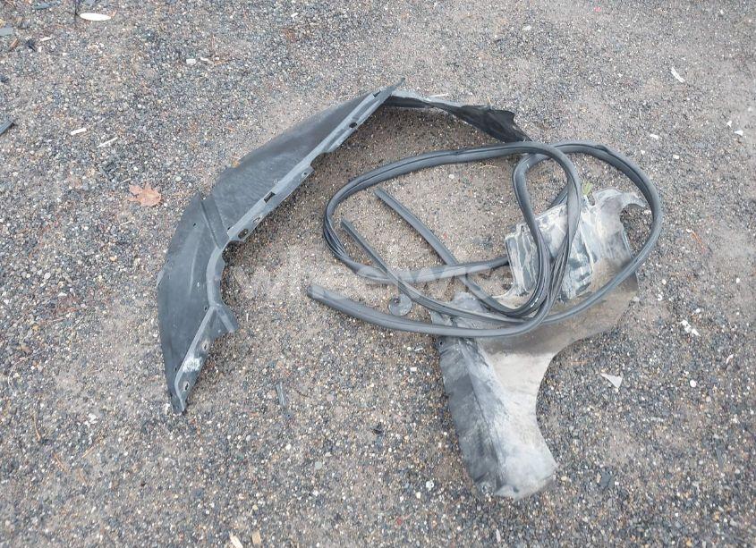 Photo 12 of 2012 Ford Focus SE (VIN 1FAHP3K2XCL387664)