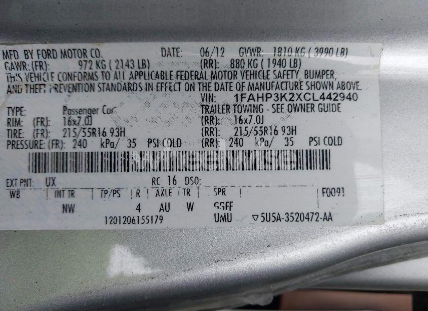 Photo 9 of 2012 Ford Focus SE (VIN 1FAHP3K2XCL442940)