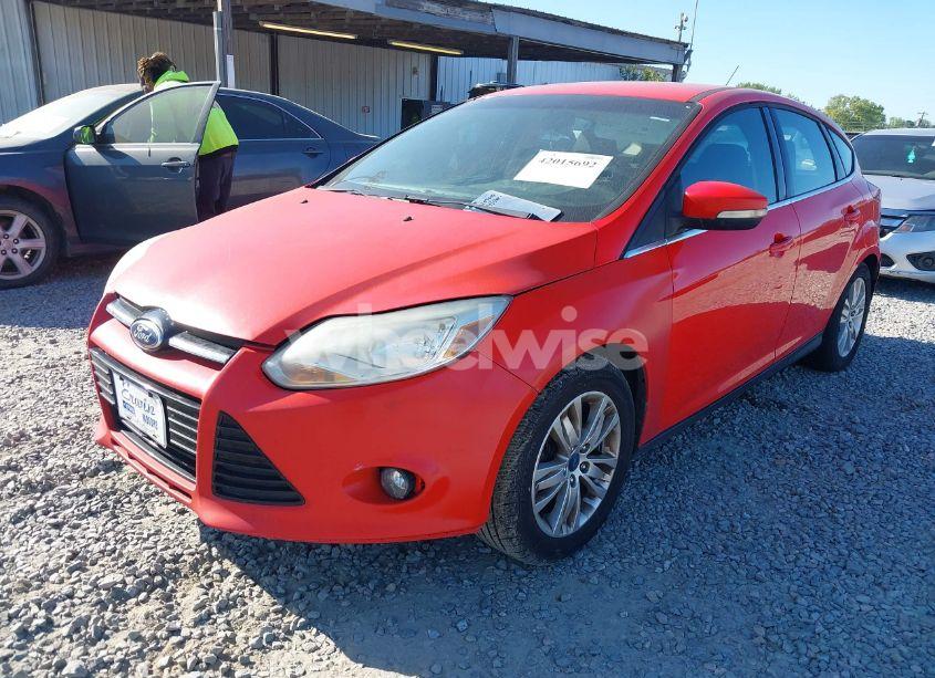 Photo 2 of 2012 Ford Focus SEL (VIN 1FAHP3M20CL393440)