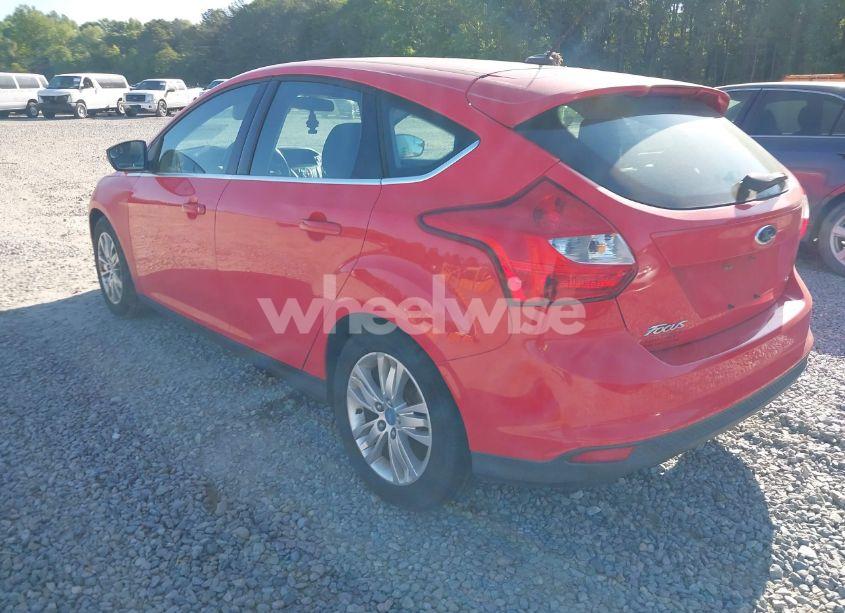 Photo 3 of 2012 Ford Focus SEL (VIN 1FAHP3M20CL393440)