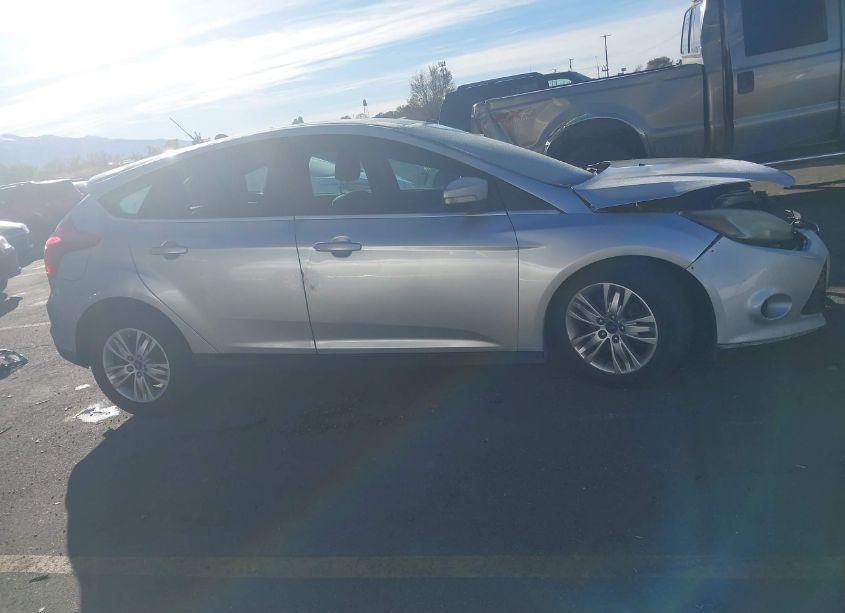 Photo 13 of 2012 Ford Focus SEL (VIN 1FAHP3M21CL111516)