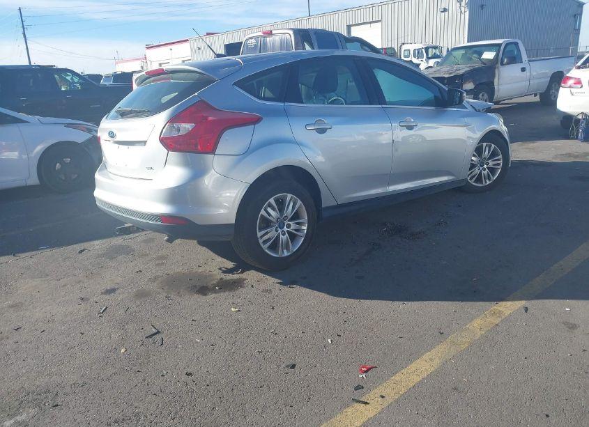 Photo 4 of 2012 Ford Focus SEL (VIN 1FAHP3M21CL111516)