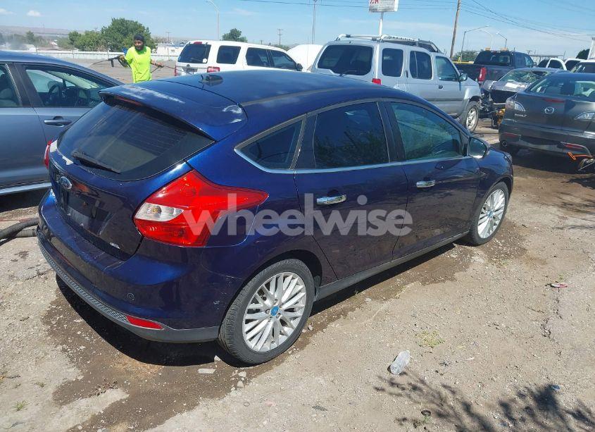 Photo 4 of 2012 Ford Focus SEL (VIN 1FAHP3M21CL155225)