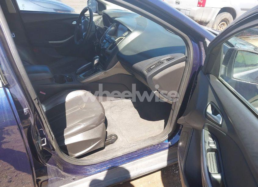 Photo 5 of 2012 Ford Focus SEL (VIN 1FAHP3M21CL155225)