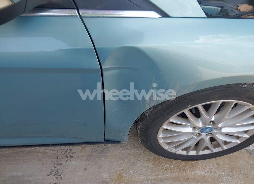 Photo 6 of 2012 Ford Focus SEL (VIN 1FAHP3M21CL168640)