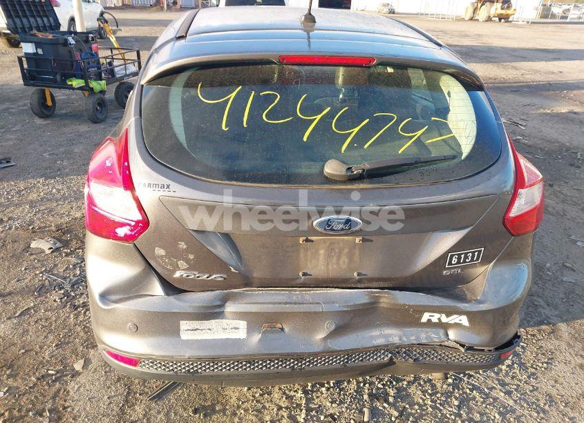 Photo 16 of 2012 Ford Focus SEL (VIN 1FAHP3M21CL200650)