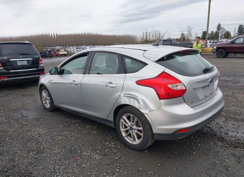 Photo 3 of 2012 Ford Focus SEL (VIN 1FAHP3M21CL206609)
