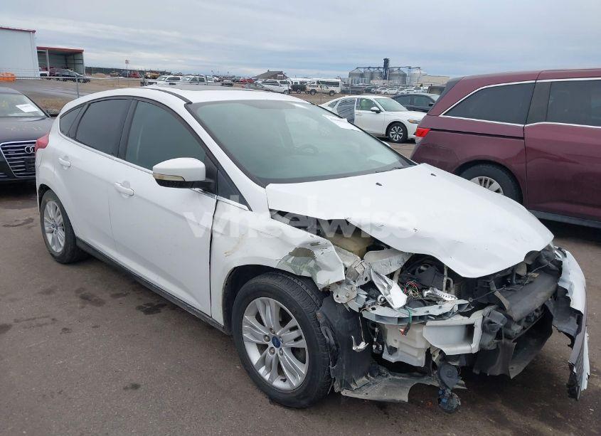 2012 Ford Focus SEL (VIN 1FAHP3M21CL263263) main photo