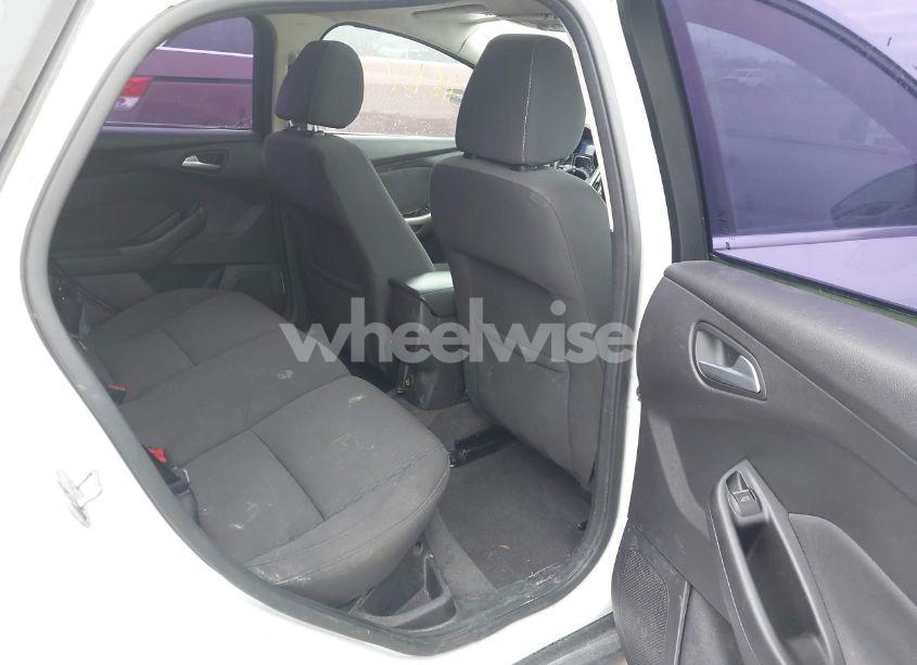 Photo 8 of 2012 Ford Focus SEL (VIN 1FAHP3M21CL263263)